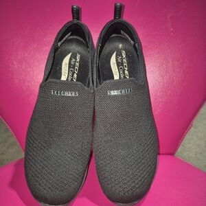 Skechers Arch Support Shoes